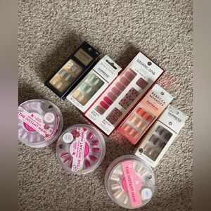 Brand new press-on nails